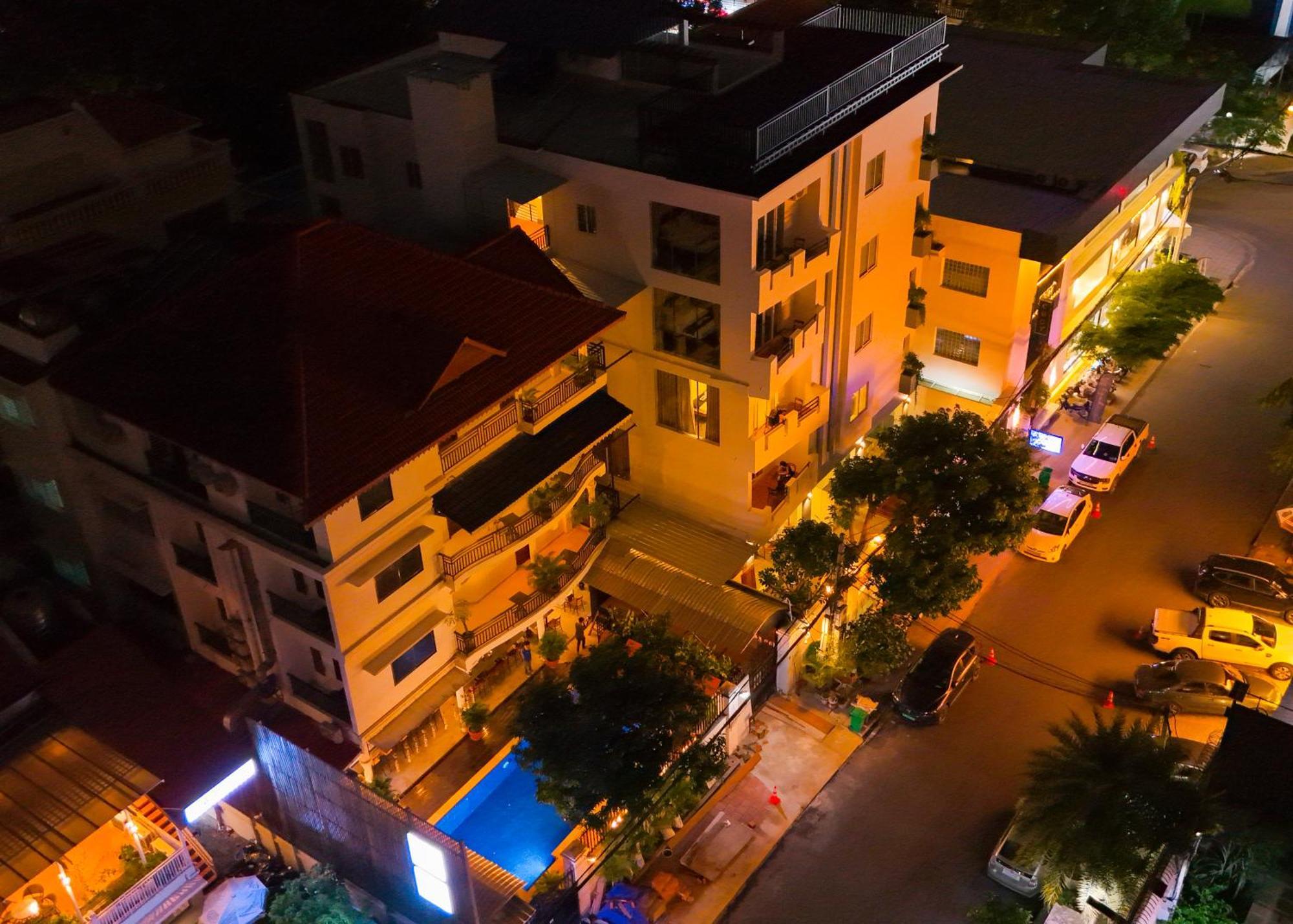 Bliss & Beats Hostel Phnom Penh Exterior foto